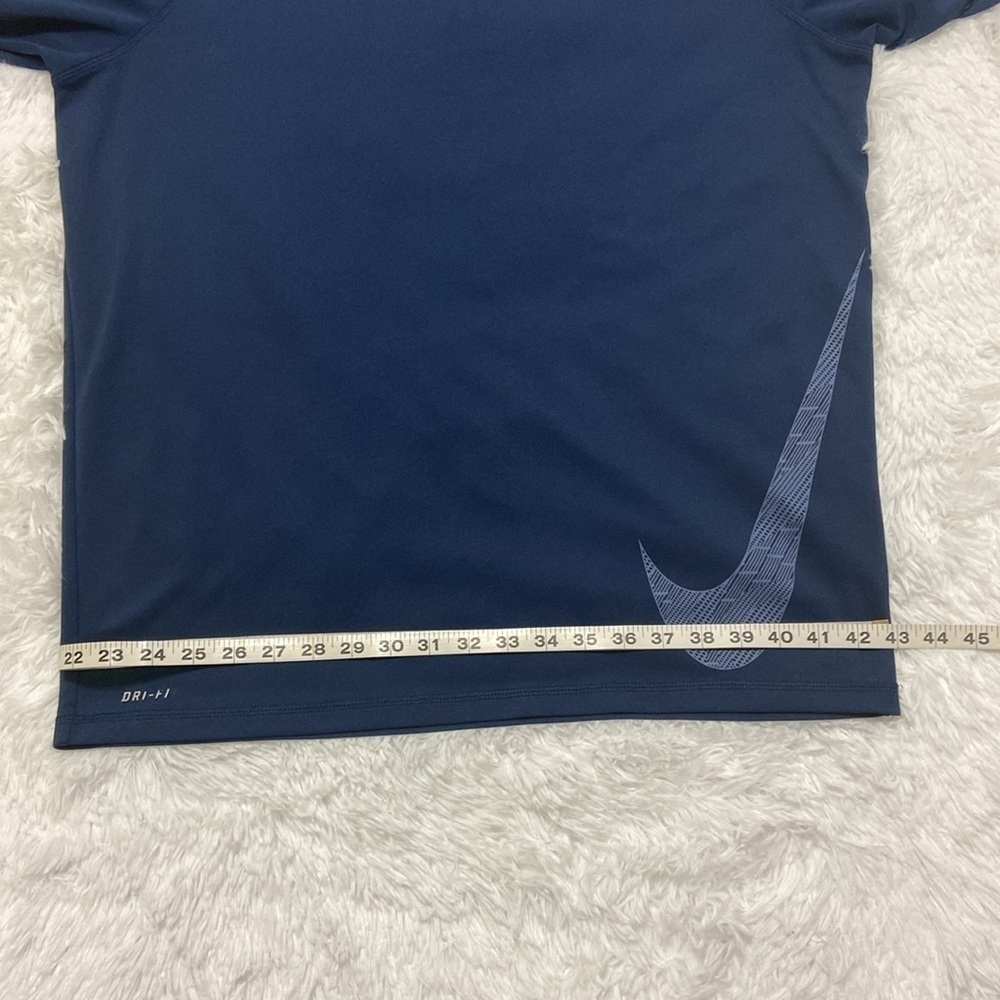 NIKE DRI-FIT,LARGE SIDE LOGO,DARK BLUE, SHORT SLEEVE,SPORT T-SHIRT.SIZE-… - Picture 7 of 10